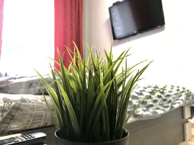 Апартаменты Modern Red Apartment Львов-8